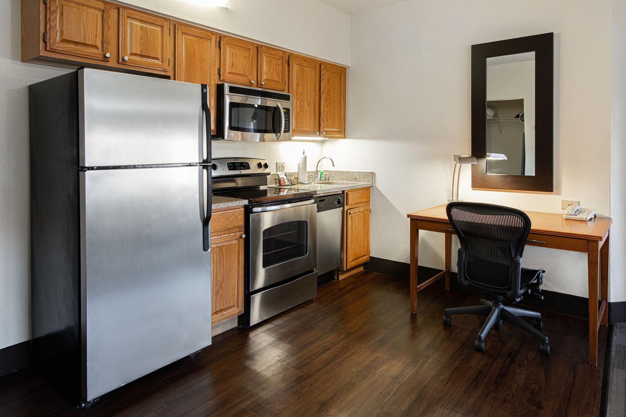 Hyatt House Chicago Schaumburg Hotel Bagian luar foto