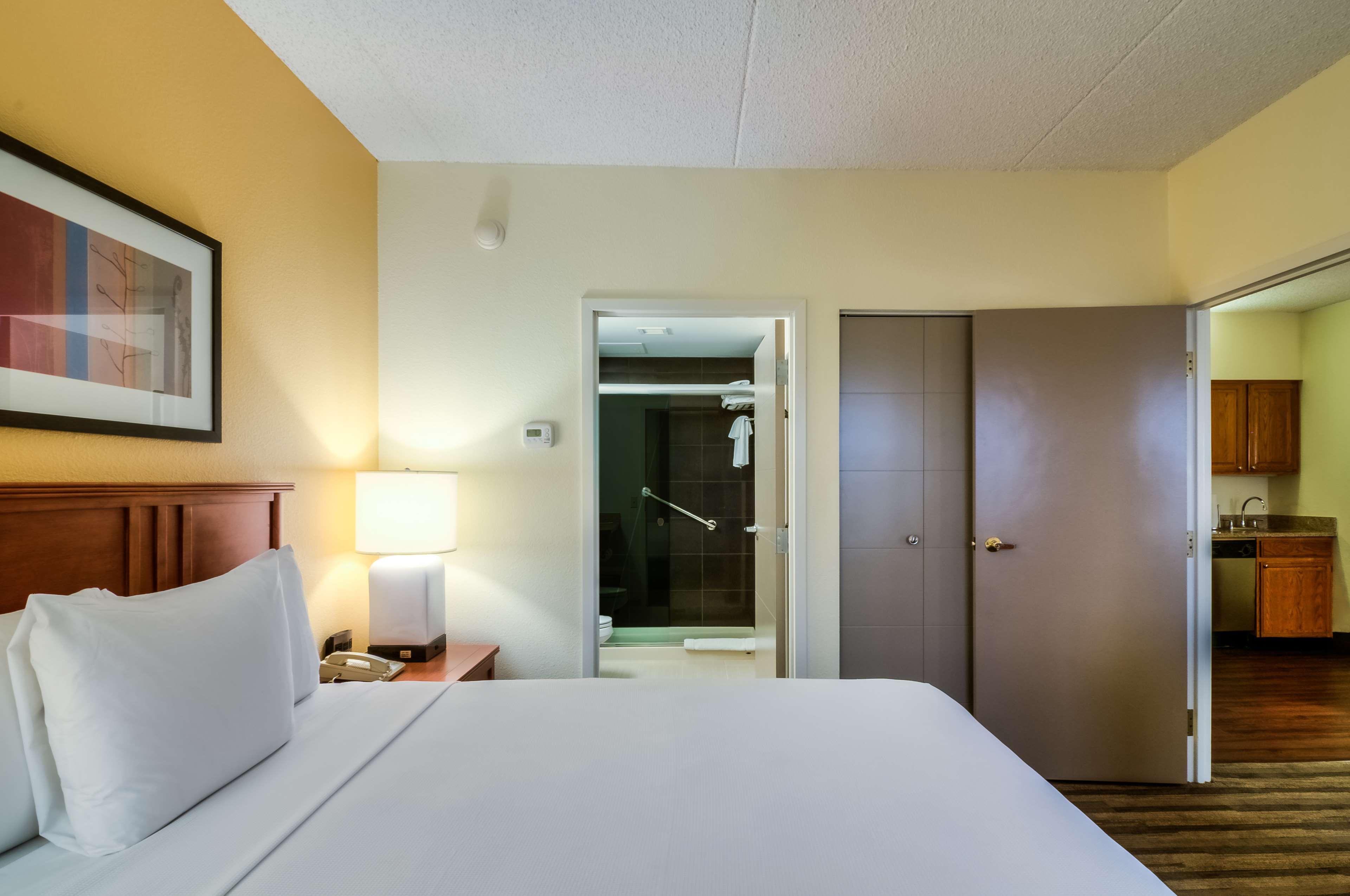 Hyatt House Chicago Schaumburg Hotel Bagian luar foto